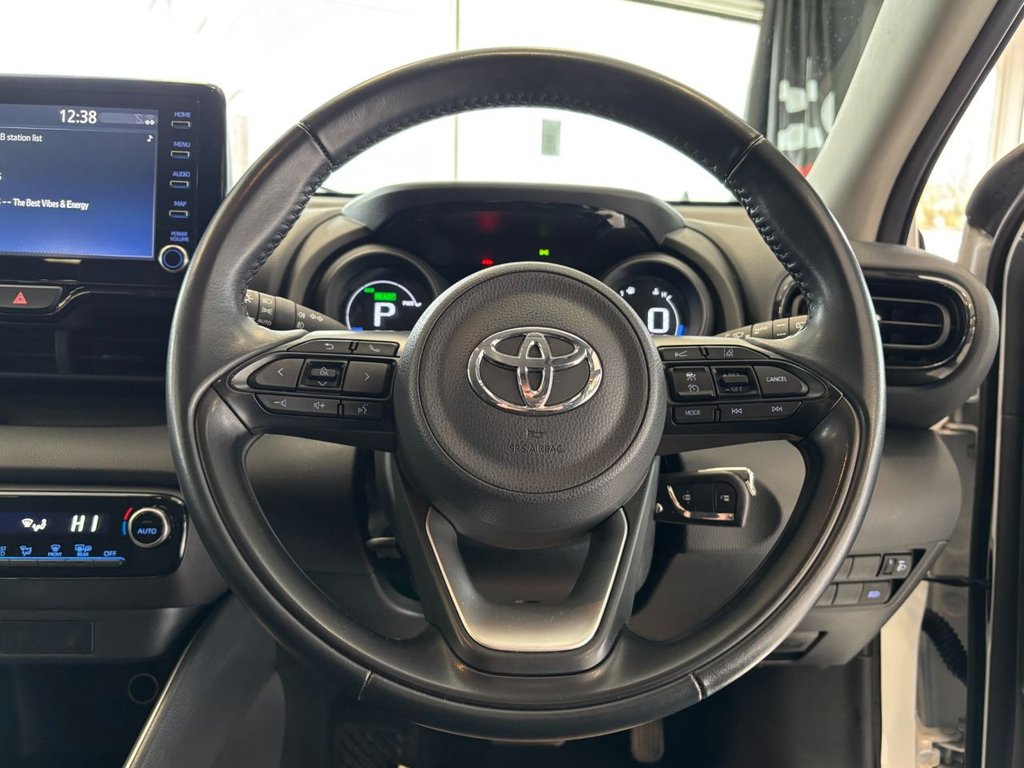 Used Toyota Yaris 2022 for sale - 77806003: Photo 25