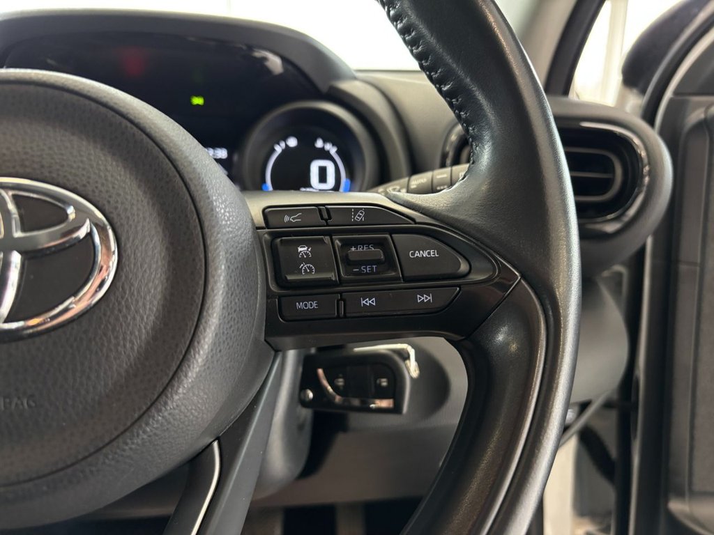 Used Toyota Yaris 2022 for sale - 77806003: Photo 27