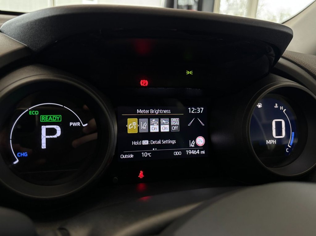 Used Toyota Yaris 2022 for sale - 77806003: Photo 29