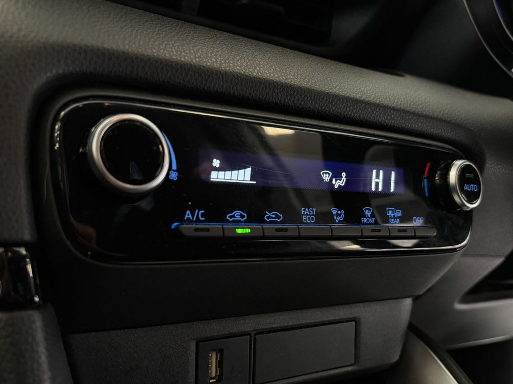 Used Toyota Yaris 2022 for sale - 77806003: Photo 31