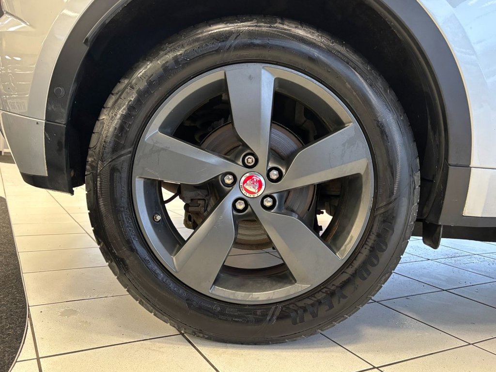 Used Jaguar E-Pace 2018 for sale - 77383895: Photo 22