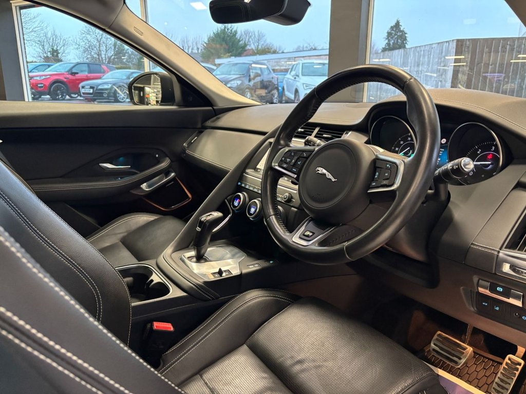 Used Jaguar E-Pace 2018 for sale - 77383895: Photo 25
