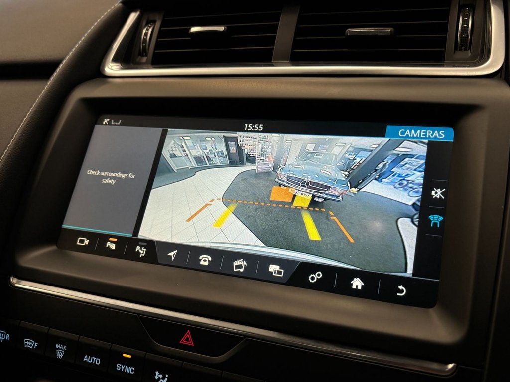 Used Jaguar E-Pace 2018 for sale - 77383895: Photo 34