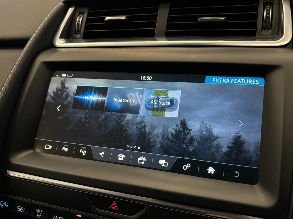 Used Jaguar E-Pace 2018 for sale - 77383895: Photo 46