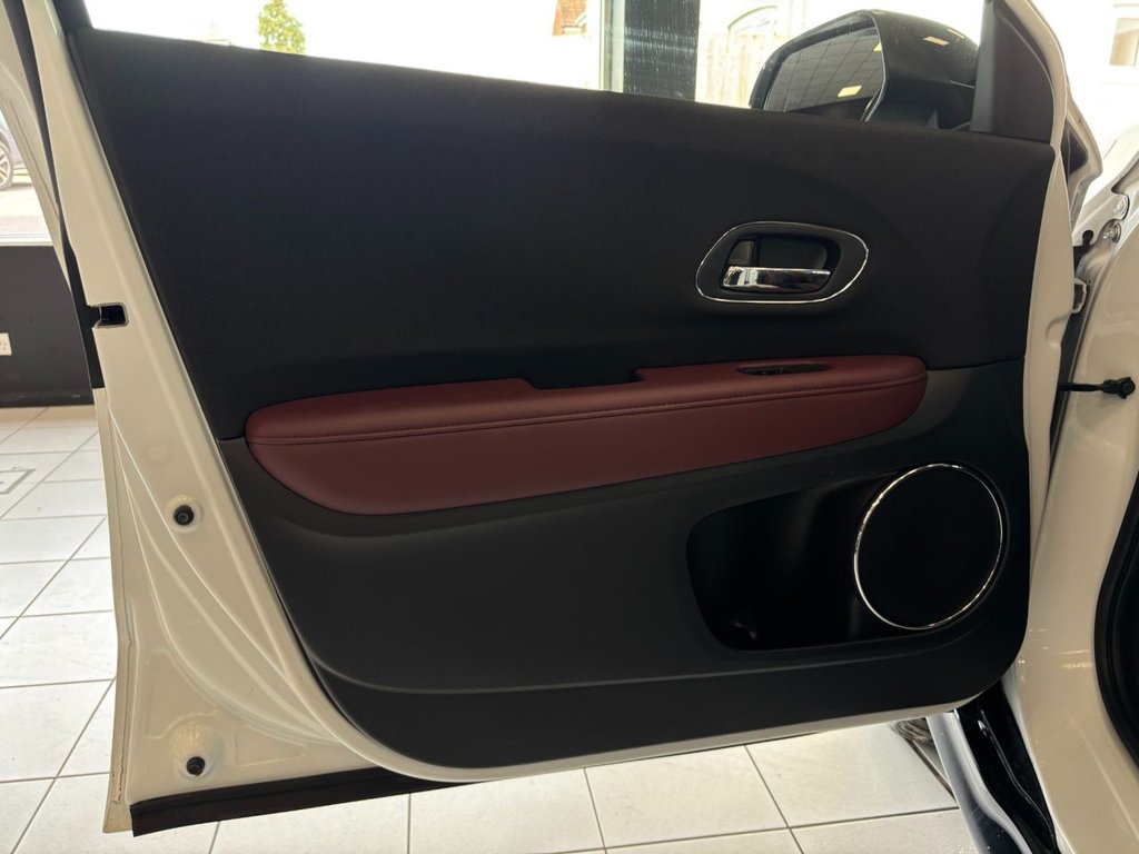 Used Honda HR-V 2019 for sale - 77966983: Photo 43