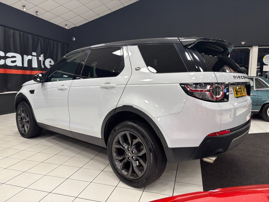 Used Land Rover Discovery Sport 2018 for sale - 76470307: Photo 10