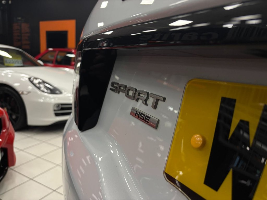 Used Land Rover Discovery Sport 2018 for sale - 76470307: Photo 11