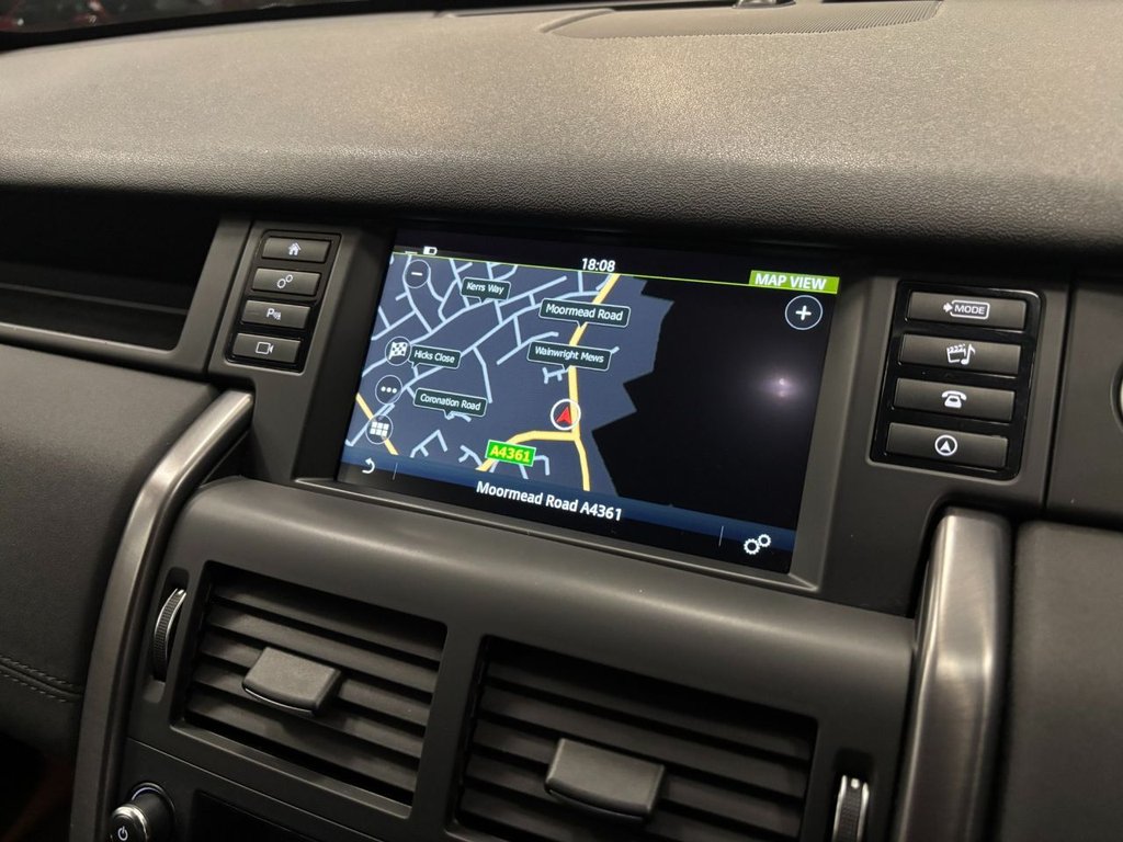 Used Land Rover Discovery Sport 2018 for sale - 76470307: Photo 38