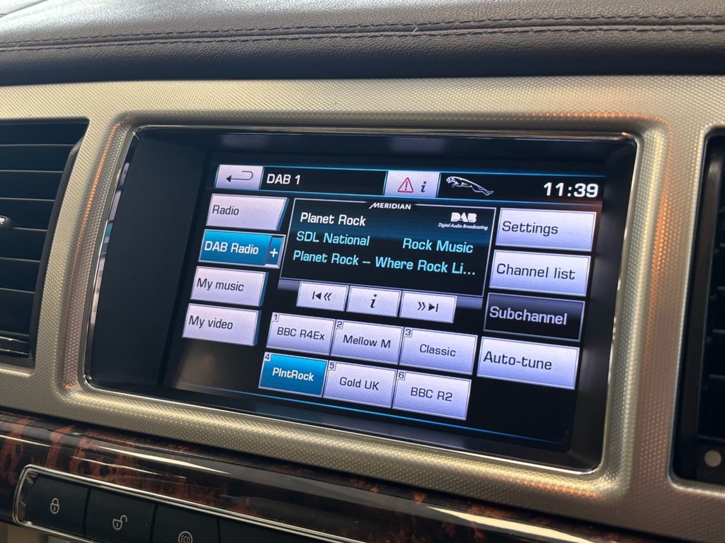 Used Jaguar XF 2013 for sale - 77369516: Photo 40