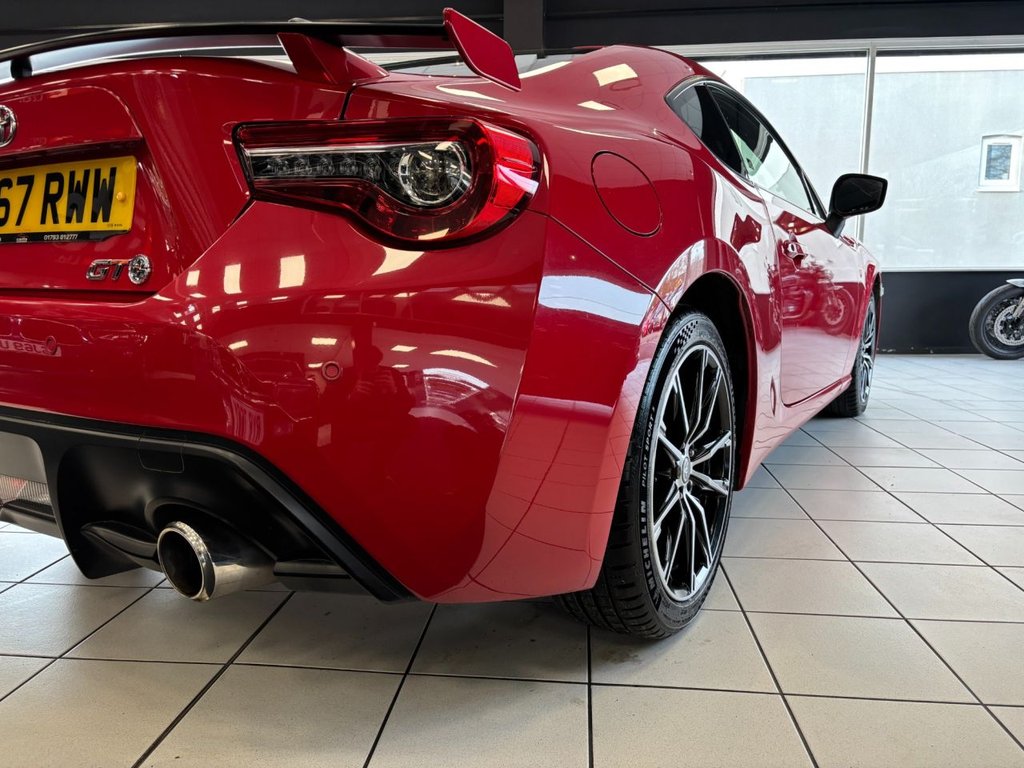 Used Toyota GT86 2017 for sale - 77765417: Photo 17