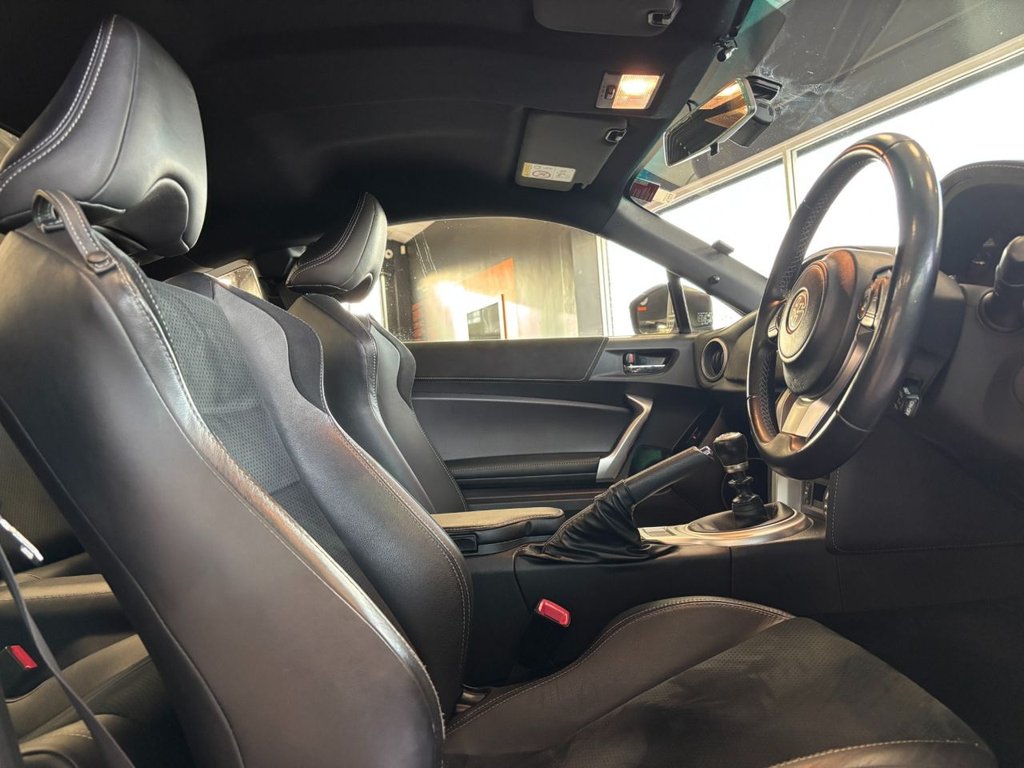 Used Toyota GT86 2017 for sale - 77765417: Photo 25