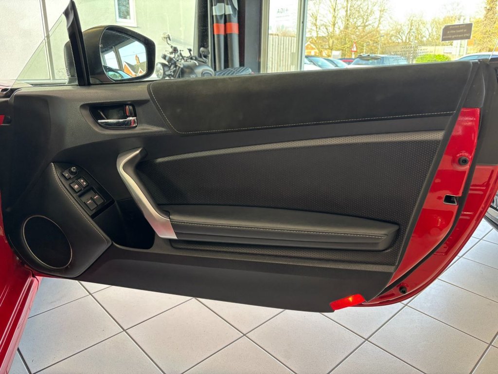 Used Toyota GT86 2017 for sale - 77765417: Photo 50