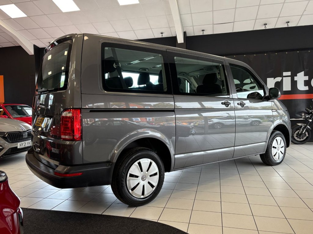 Used Volkswagen Transporter Shuttle 2018 for sale - 76356287: Photo 13