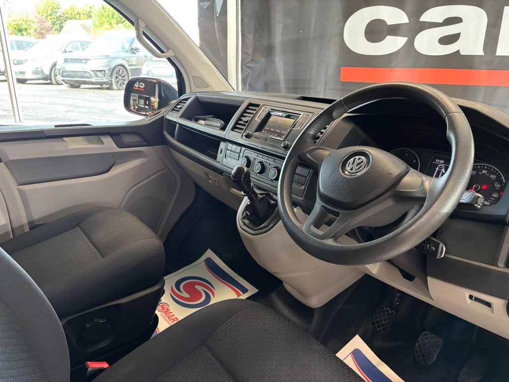 Used Volkswagen Transporter Shuttle 2018 for sale - 76356287: Photo 19