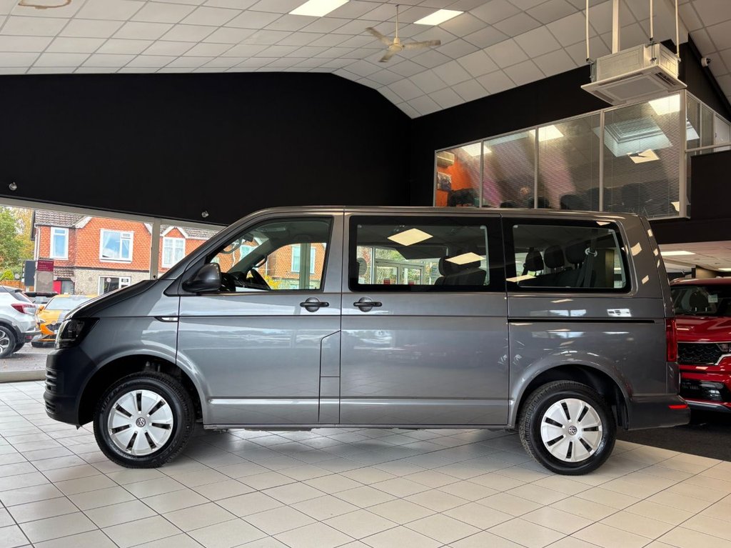 Used Volkswagen Transporter Shuttle 2018 for sale - 76356287: Photo 8