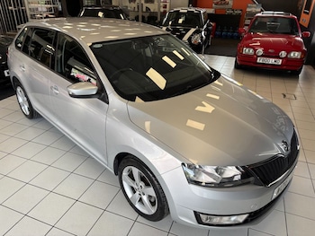 Used Skoda Rapid Spaceback 2016 for sale - 75596411: Photo