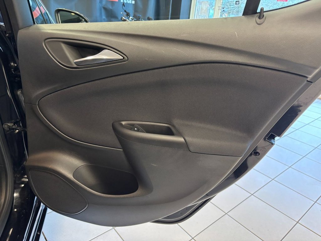 Used Vauxhall Astra 2019 for sale - 76535779: Photo 49