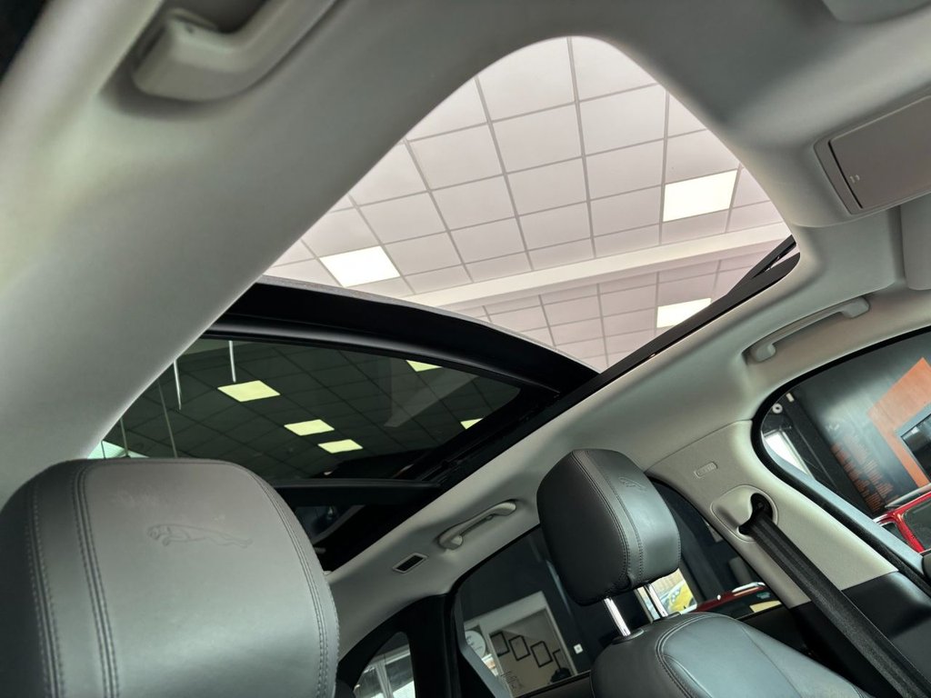 Used Jaguar F-Pace 2018 for sale - 77991170: Photo 28