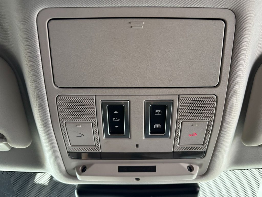 Used Jaguar F-Pace 2018 for sale - 77991170: Photo 44