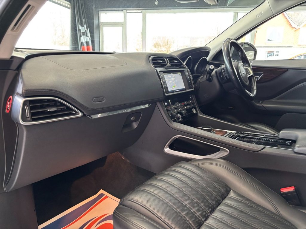 Used Jaguar F-Pace 2018 for sale - 77991170: Photo 50
