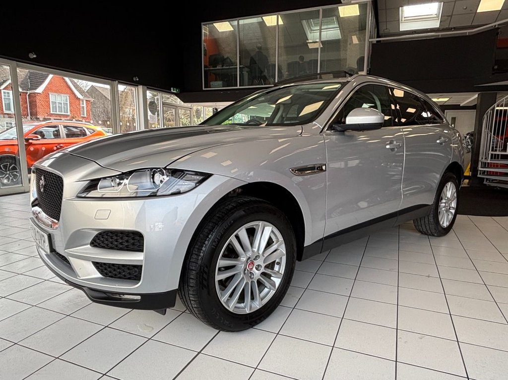 Used Jaguar F-Pace 2018 for sale - 77991170: Photo 9