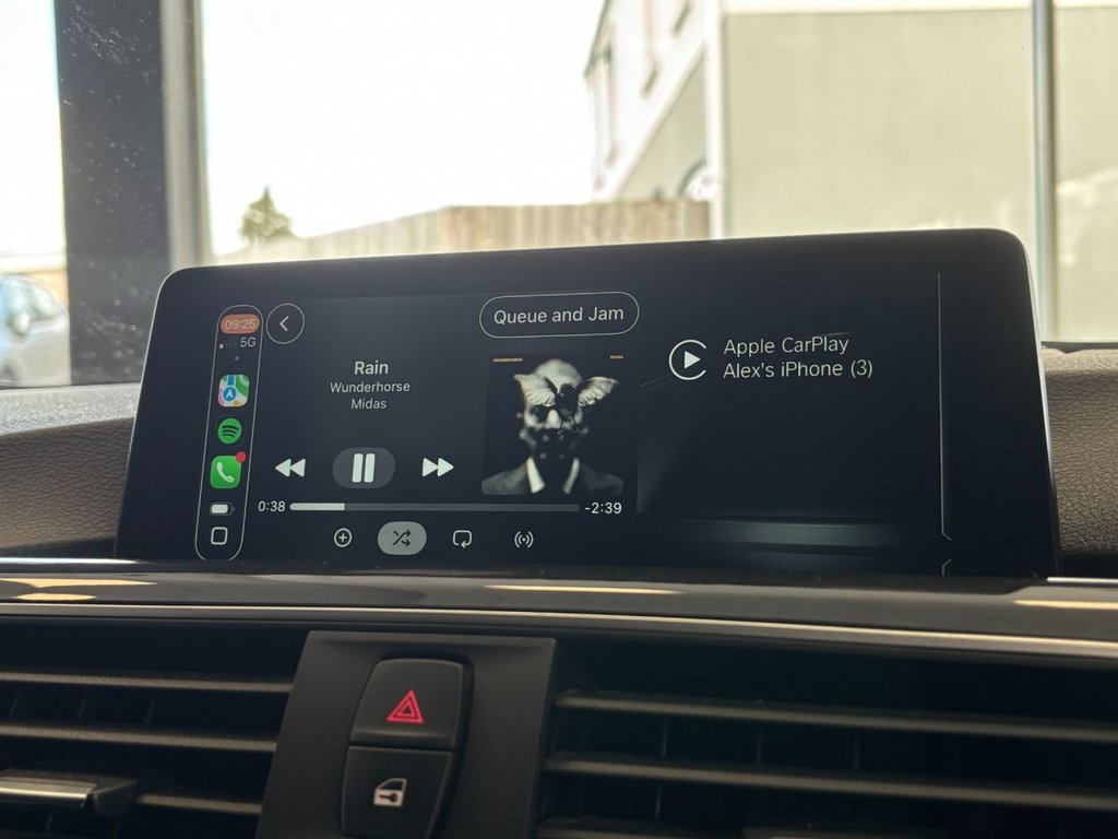 Used BMW 3 Series 2017 for sale - 78029801: Photo 43