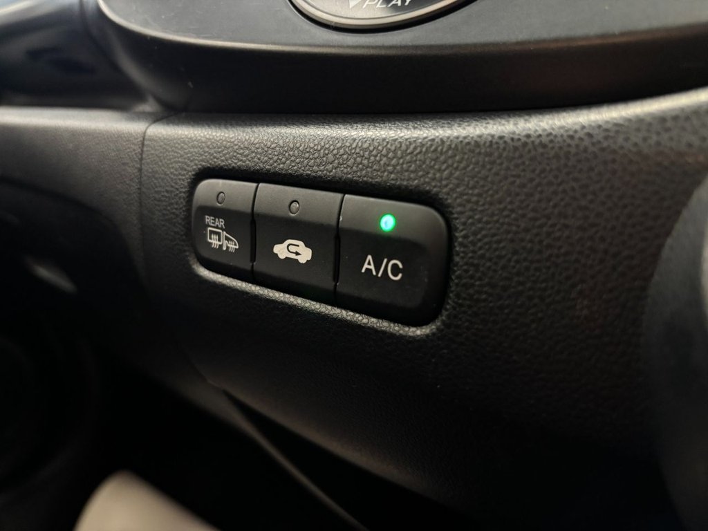 Used Honda Jazz 2013 for sale - 76469685: Photo 26