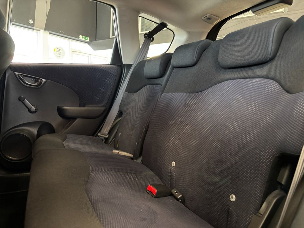 Used Honda Jazz 2013 for sale - 76469685: Photo 32