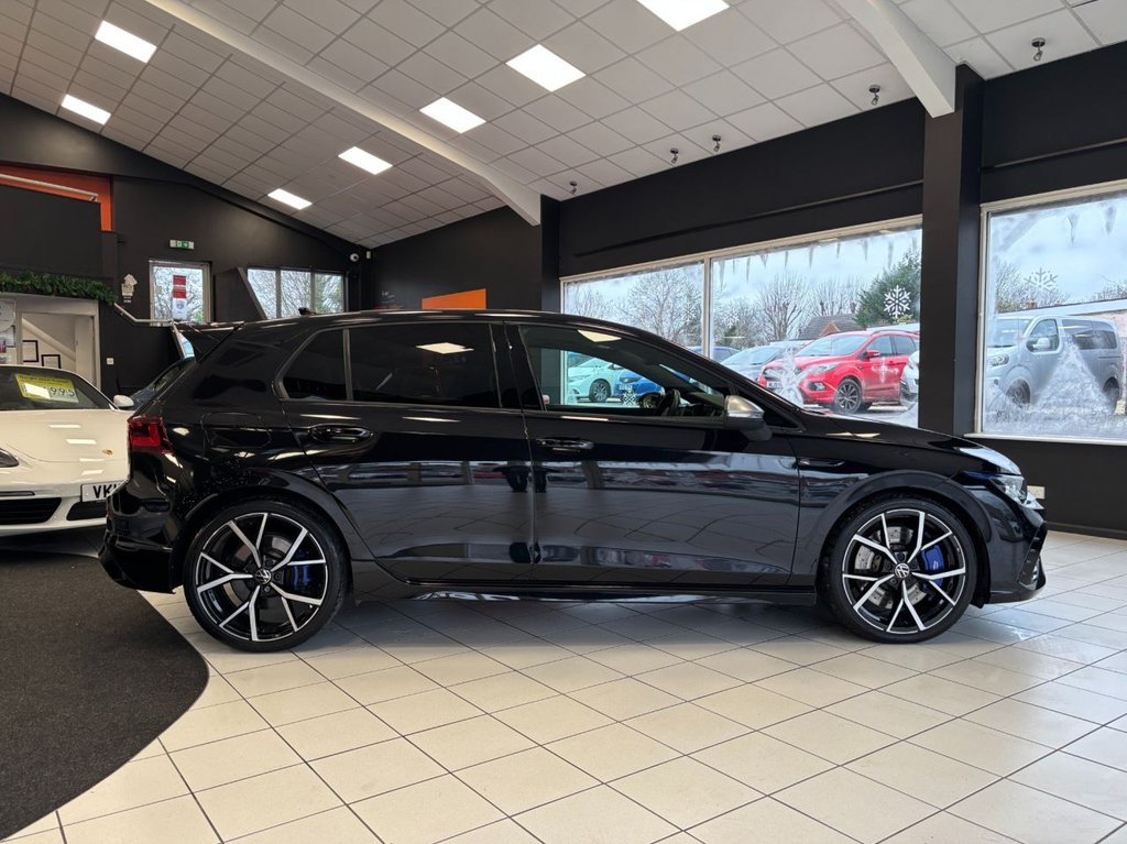 Used Volkswagen Golf 2024 for sale - 77065350: Photo 17