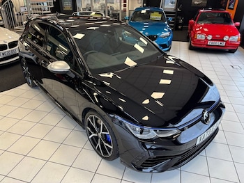 Used Volkswagen Golf 2024 for sale - 77065350: Photo