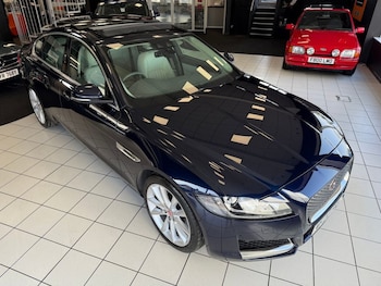 Used Jaguar XF 2020 for sale - 77764944: Photo