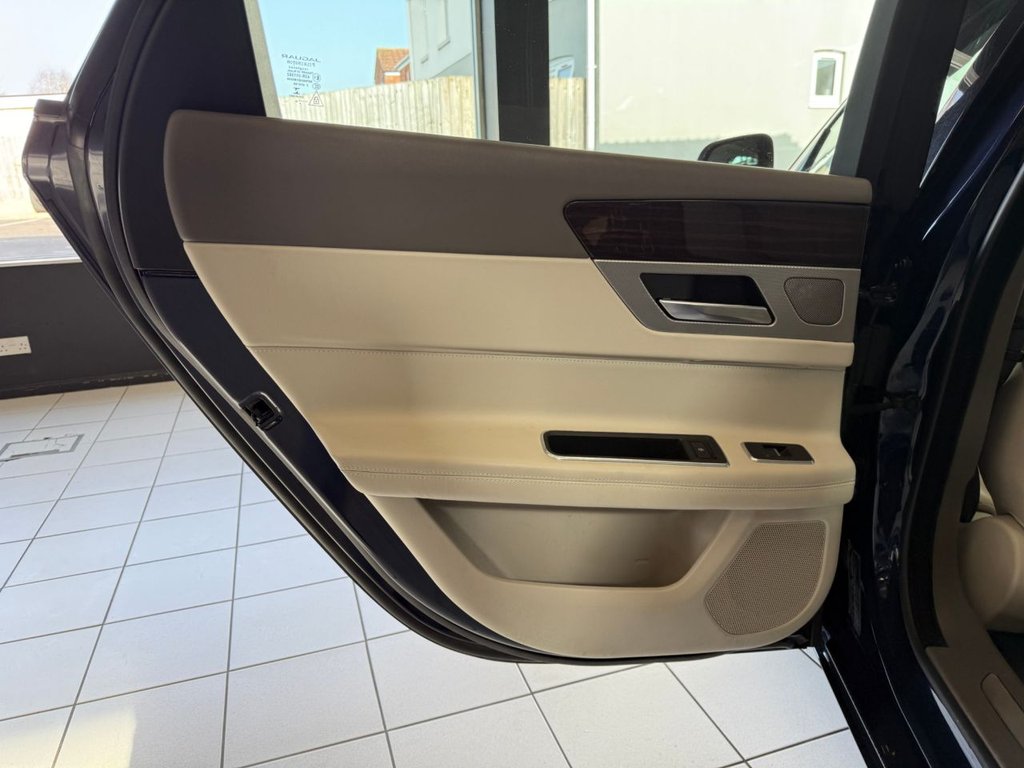 Used Jaguar XF 2020 for sale - 77764944: Photo 48