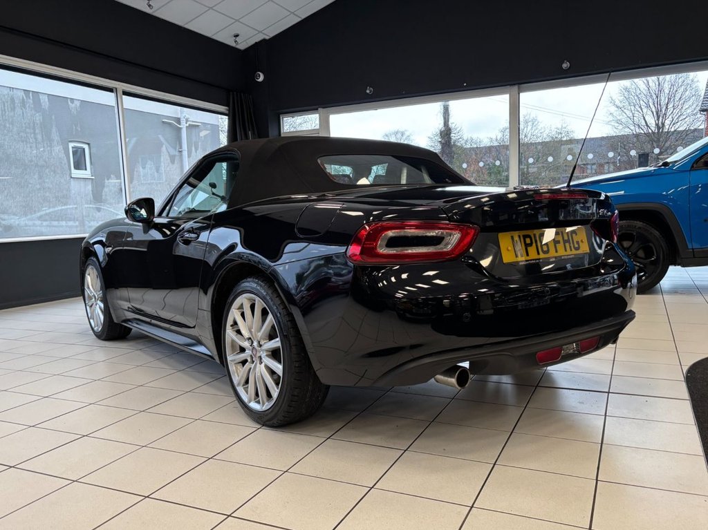 Used Fiat 124 Spider 2018 for sale - 77463619: Photo 16
