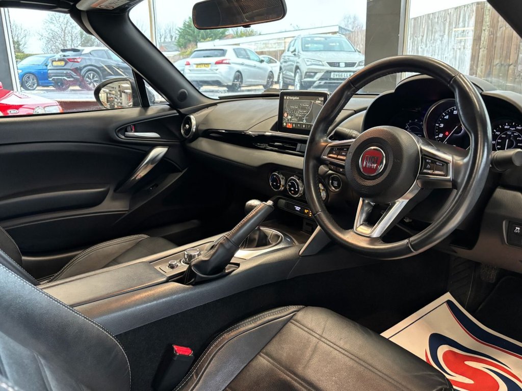 Used Fiat 124 Spider 2018 for sale - 77463619: Photo 2