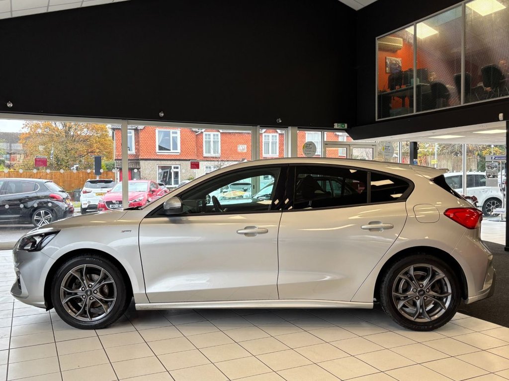 Used Ford Focus 2021 for sale - 76547212: Photo 10