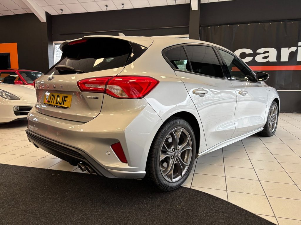 Used Ford Focus 2021 for sale - 76547212: Photo 14