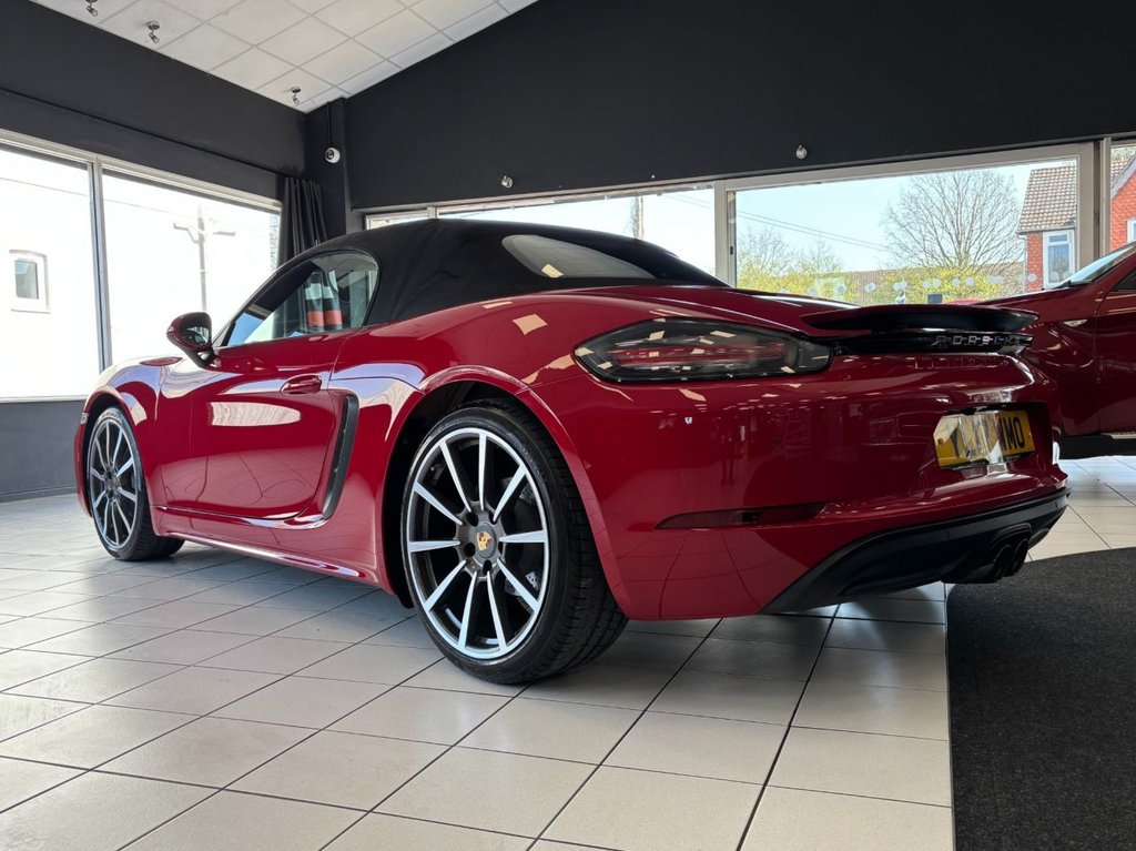 Used Porsche Boxster 2017 for sale - 78200153: Photo 17