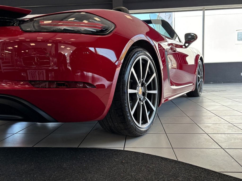 Used Porsche Boxster 2017 for sale - 78200153: Photo 24