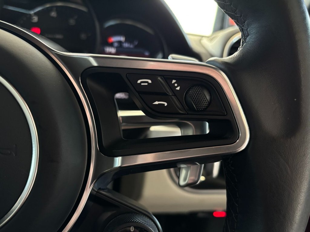 Used Porsche Boxster 2017 for sale - 78200153: Photo 37