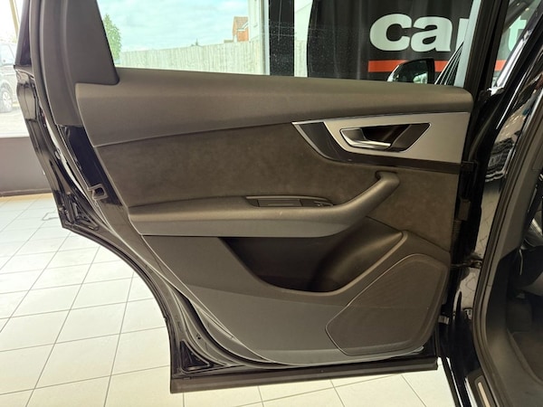Used Audi Q7 2017 for sale - 76291366: Photo 46