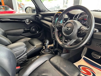 Used MINI Hatch 2019 for sale - 78919318: Photo