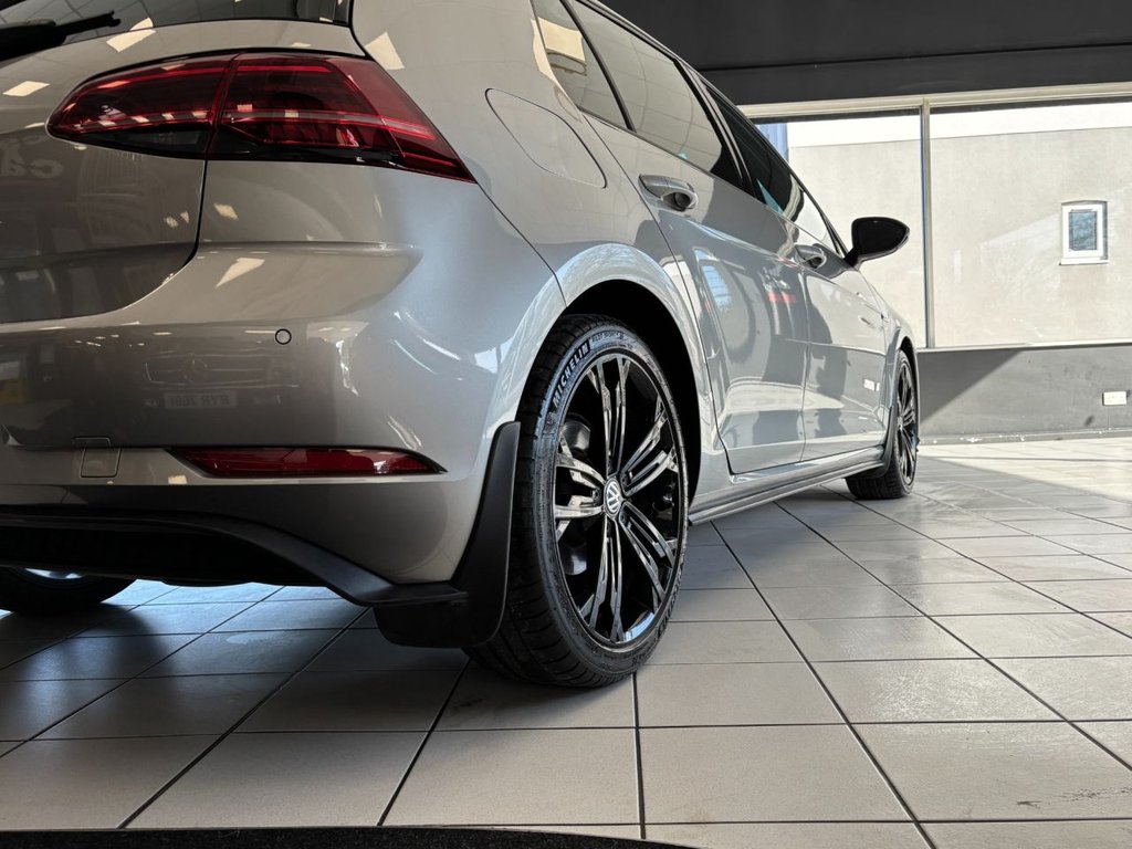 Used Volkswagen Golf 2017 for sale - 78167061: Photo 14