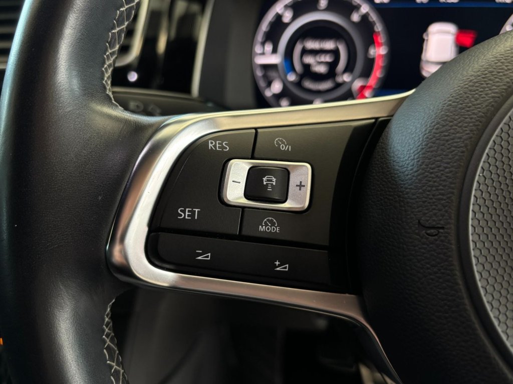 Used Volkswagen Golf 2017 for sale - 78167061: Photo 28