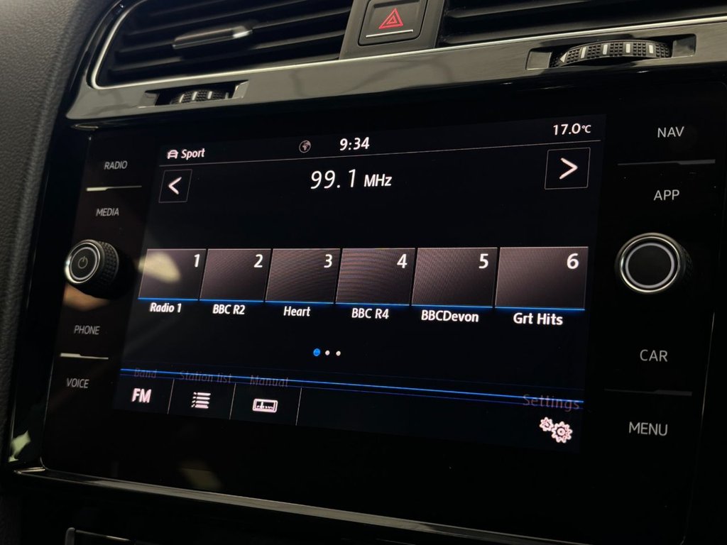 Used Volkswagen Golf 2017 for sale - 78167061: Photo 36