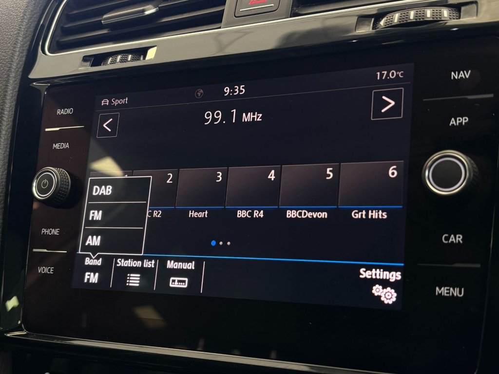 Used Volkswagen Golf 2017 for sale - 78167061: Photo 37