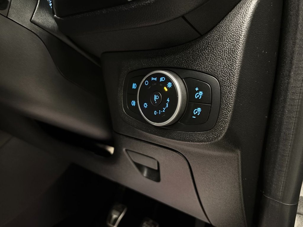 Used Ford Fiesta 2018 for sale - 76934552: Photo 29