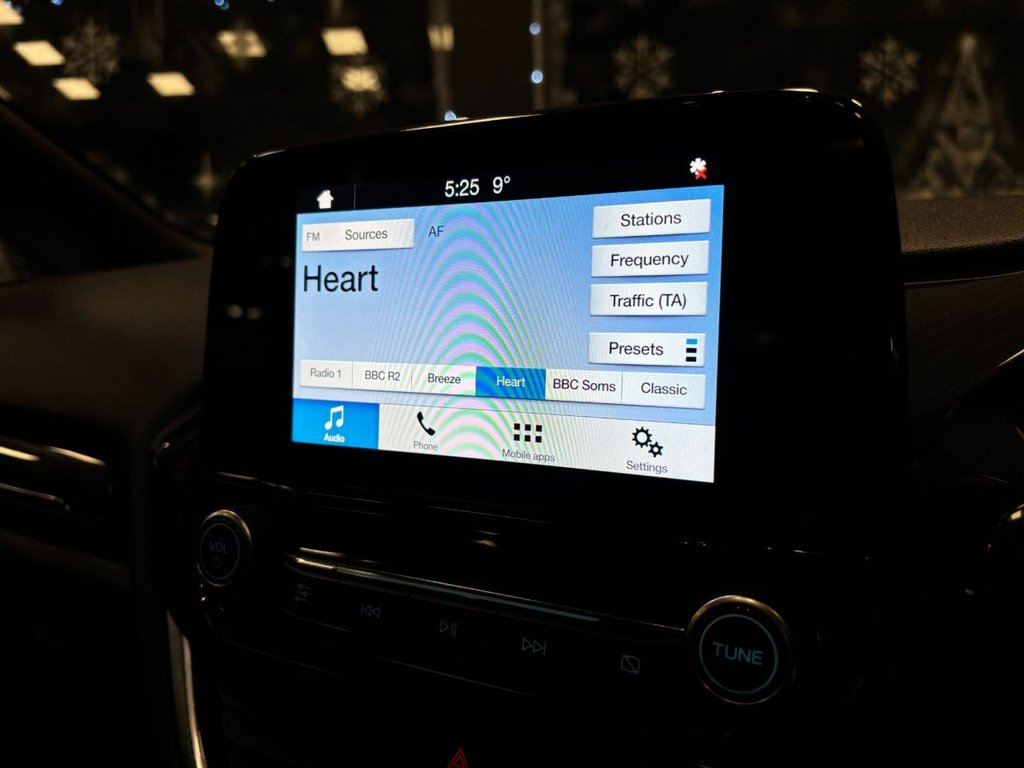 Used Ford Fiesta 2018 for sale - 76934552: Photo 32