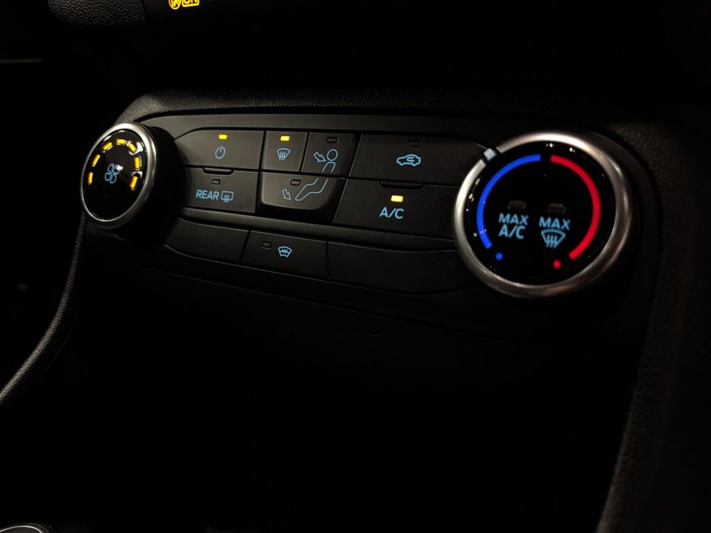 Used Ford Fiesta 2018 for sale - 76934552: Photo 40