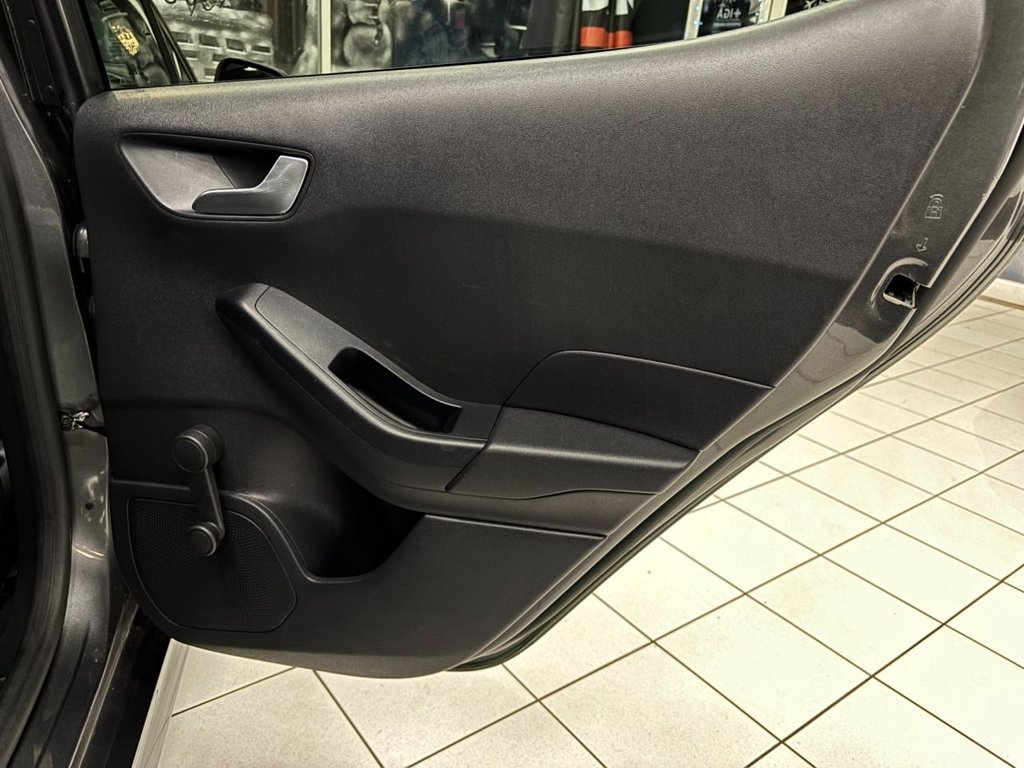 Used Ford Fiesta 2018 for sale - 76934552: Photo 50