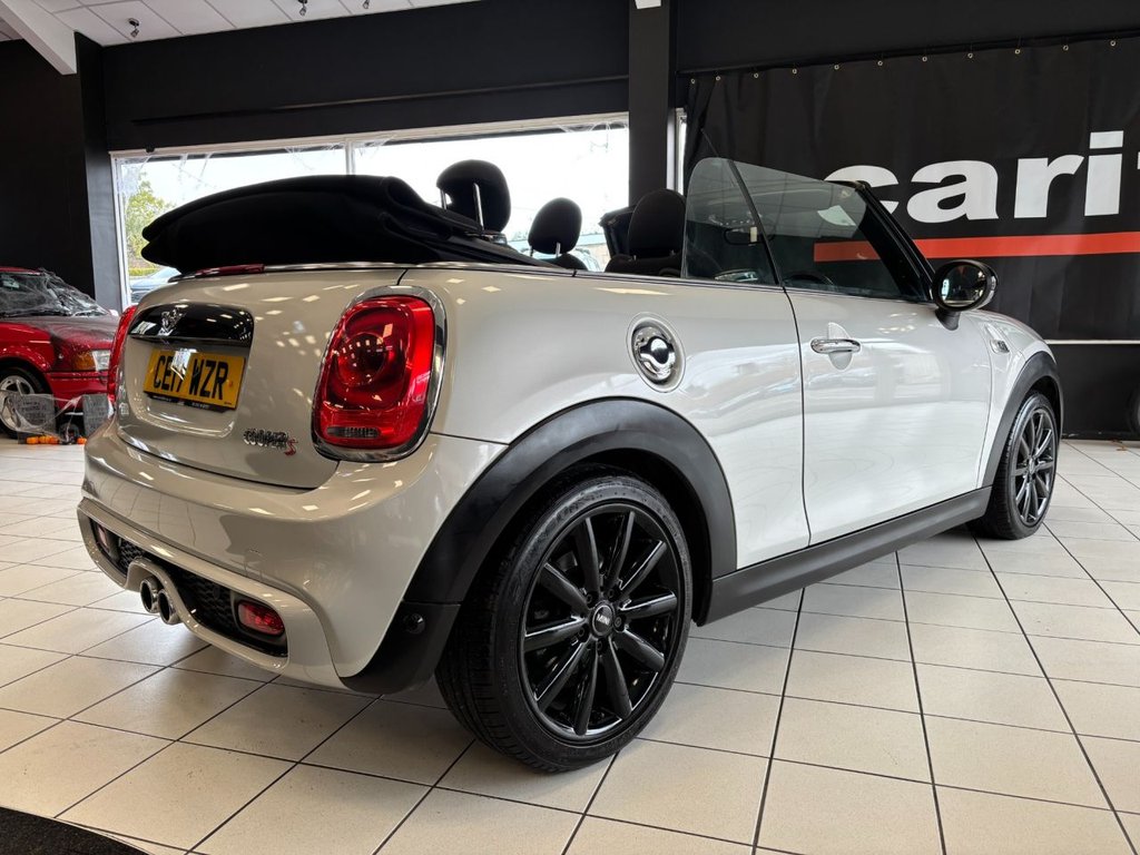 Used MINI Convertible 2017 for sale - 76430405: Photo 20
